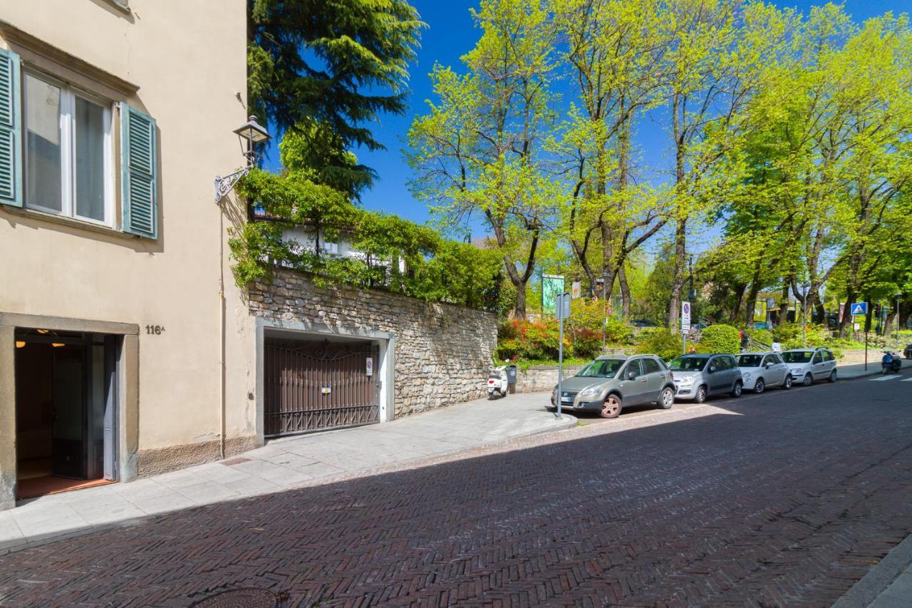 Bergamo Art - Porta Agostino Appartement Buitenkant foto